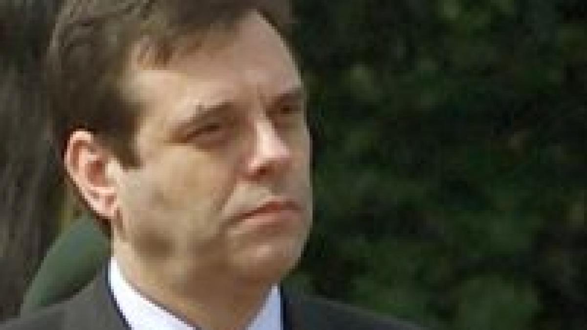 criza politica in serbia premierul voislav kostunica a demisionat