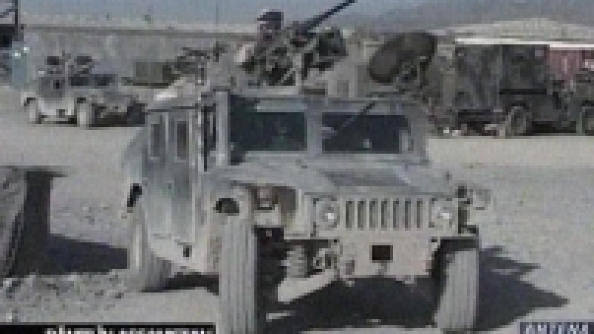 trei soldati romani raniti in urma unei explozii in afganistan video