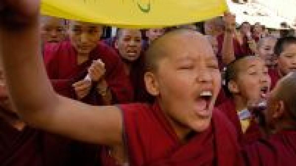 intrarea turistilor in tibet a fost interzisa in urma confruntarilor violente