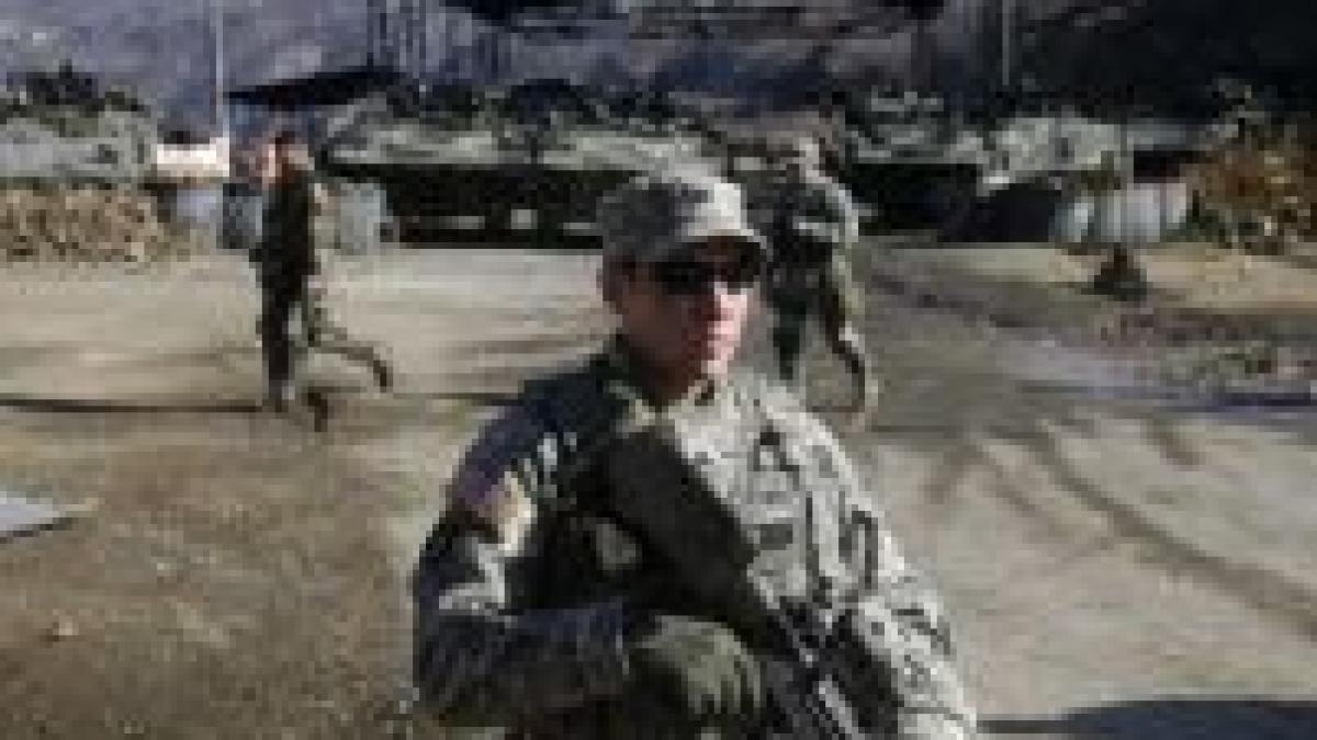 tensiuni in kosovo 33 de politisti onu au fost raniti