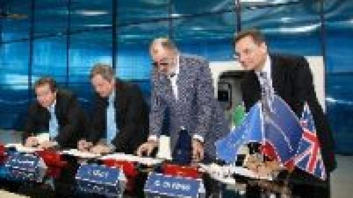 ion tiriac si a luat un elicopter de lux stilizat de versace foto