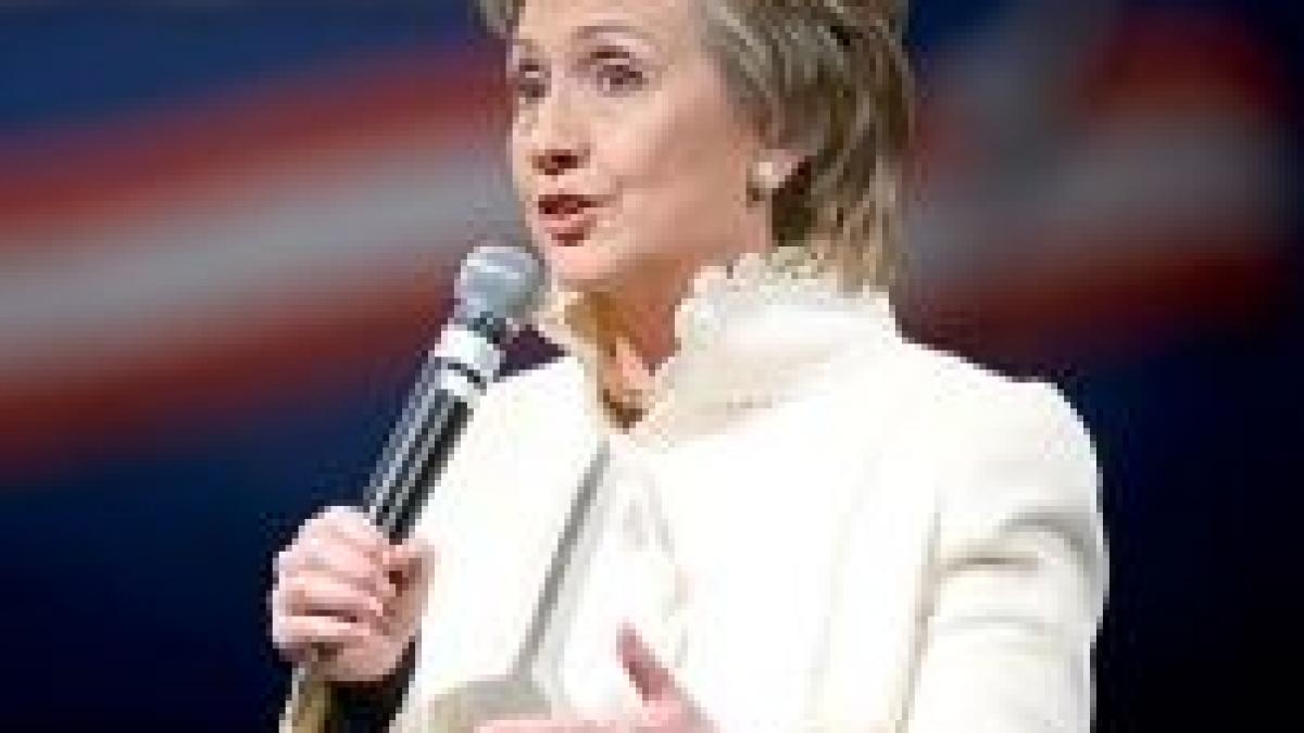 inventii de prima doamna hillary clinton isi fabrica un trecut glorios video