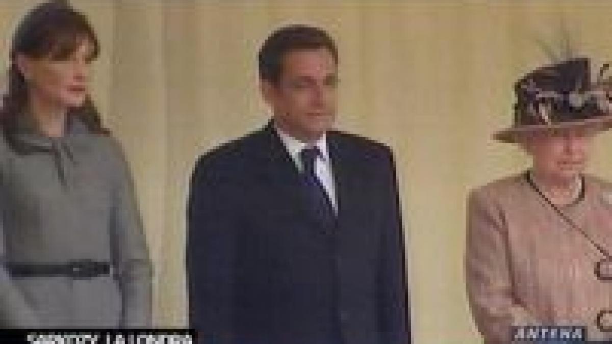 madame regina sarkozy isi incheie vizita la londra cu o alta gafa video
