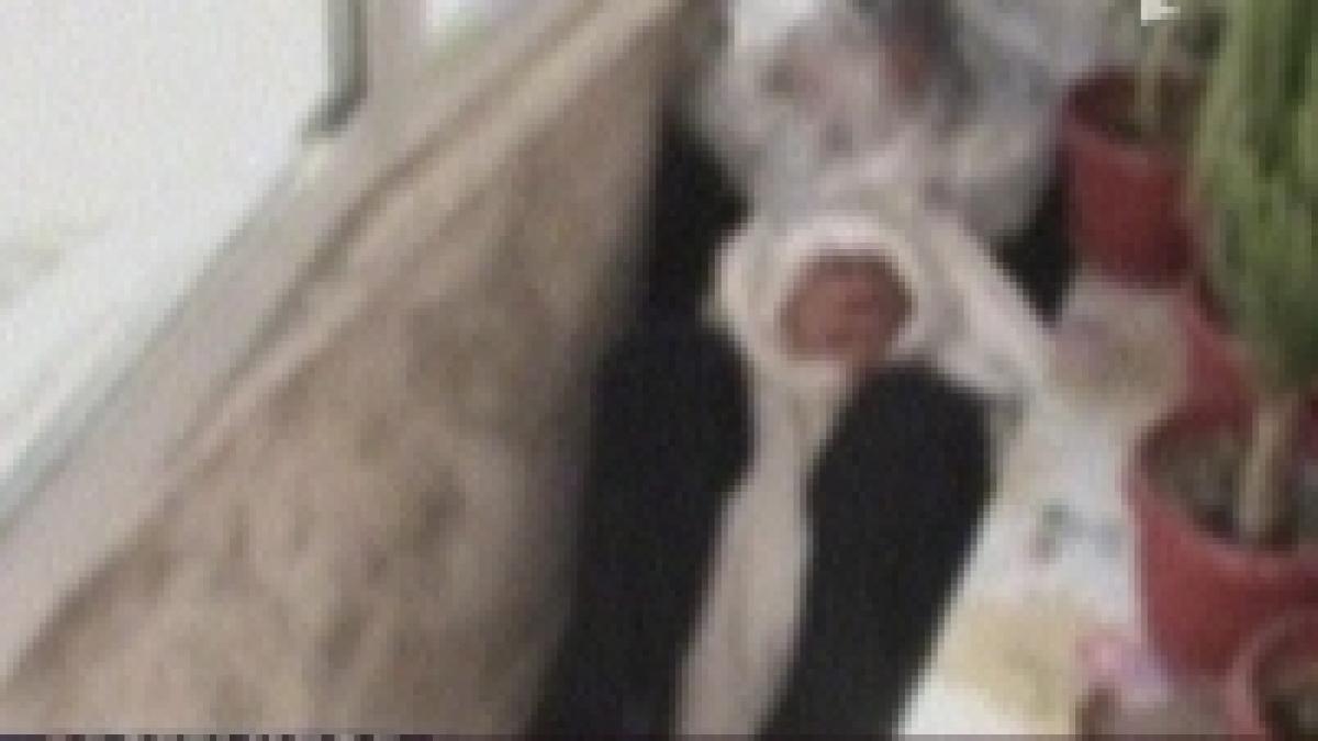 slatina o femeie si a ucis sotul si l a tinut timp de trei luni pe balcon video