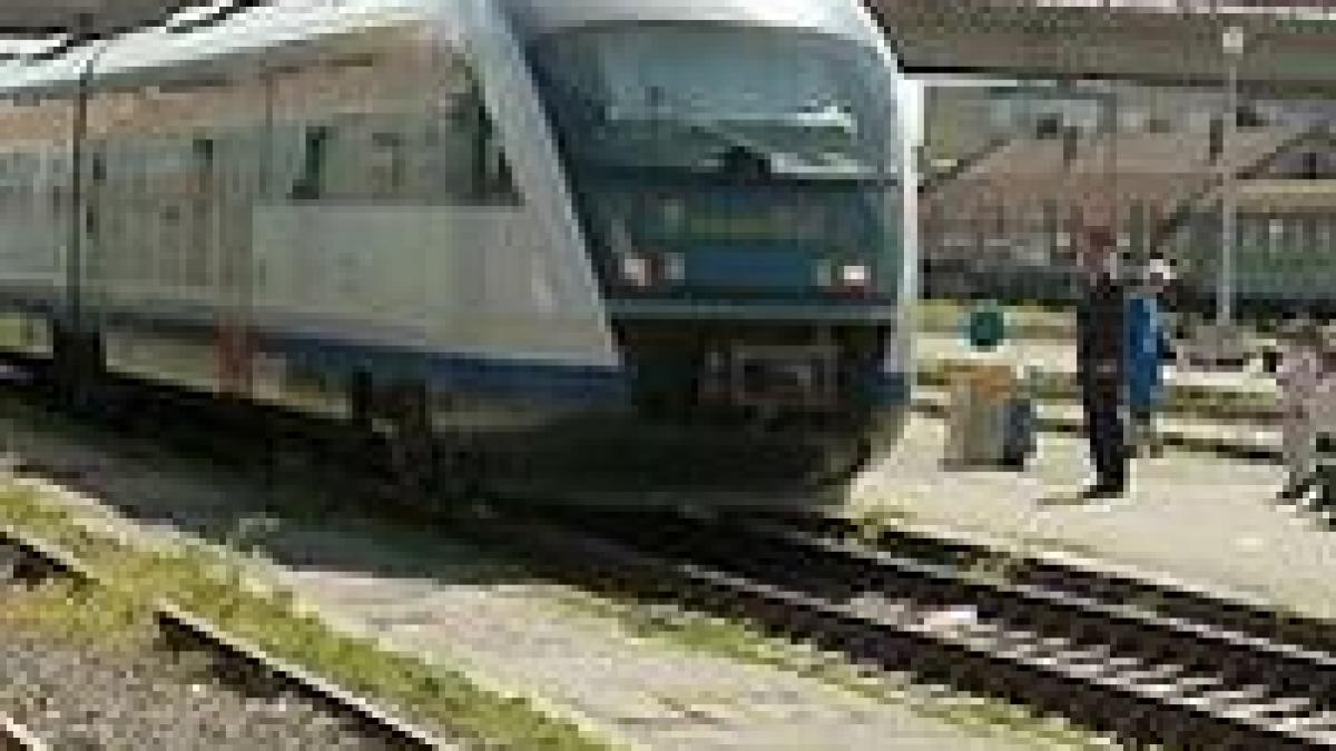 vaslui patru persoane au murit dupa de masina in care se aflau a fost lovita de tren