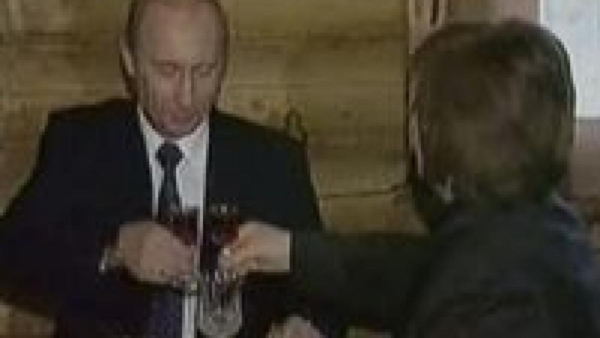 liderii nato vor primi de la organizatori filmul lui mungiu si genti semnate mihai albu