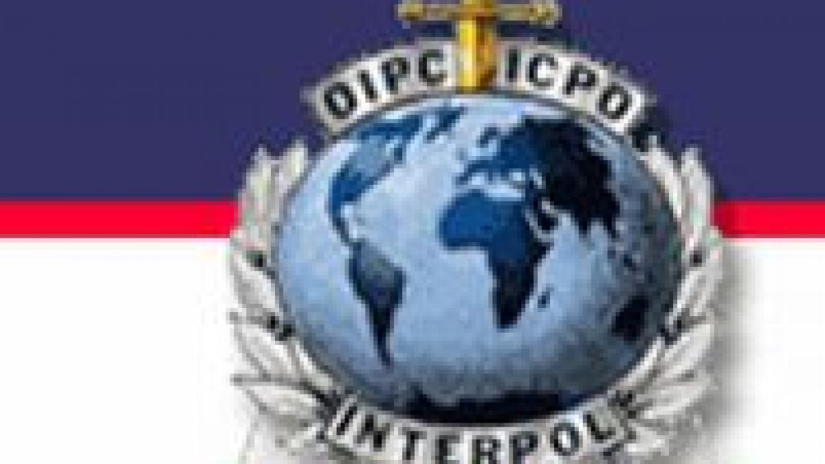 roman cautat prin interpol expulzat de autoritatile canadiene