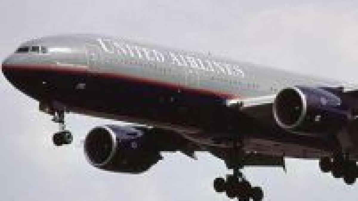 ziaristii americani ar putea pleca din romania mai tarziu decat era prevazut