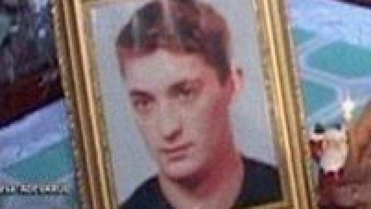 tariceanu cere sanctionarea consulului roman in polonia in cazul claudiu crulic