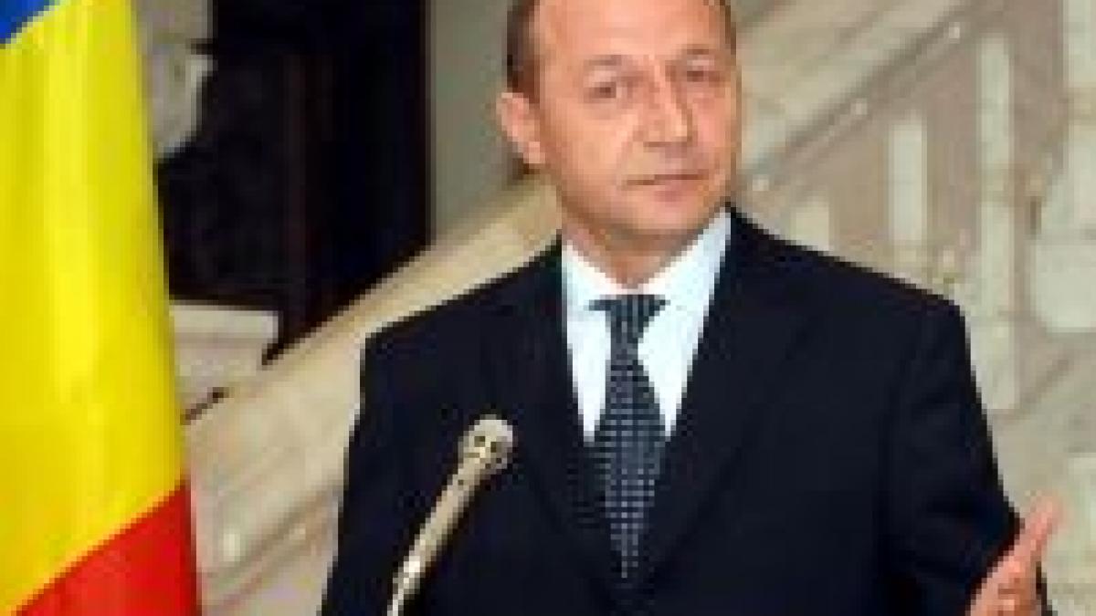 basescu a promulgat un act normativ pentru modificarea legii ani