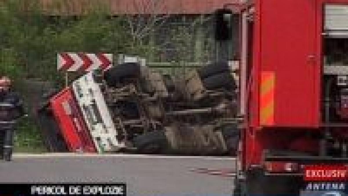 giurgiu o autocisterna cu oxigen lichid s a rasturnat pe drumul national 41 video