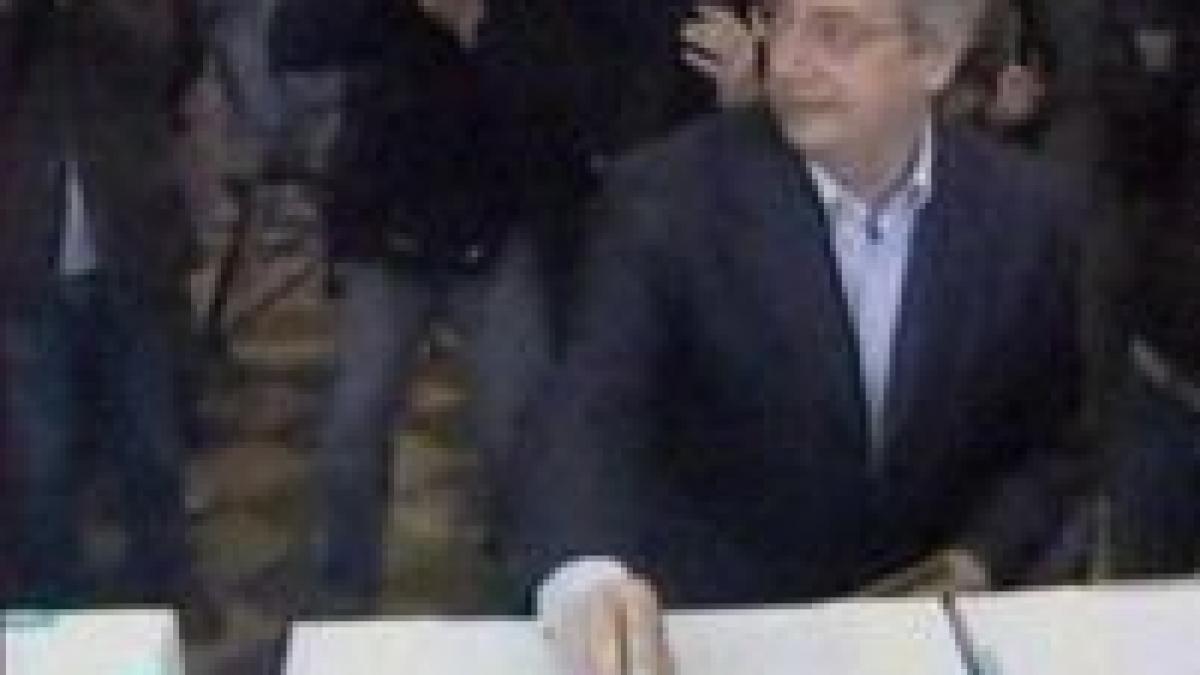 alegeri in italia berlusconi favorit pentru functia de premier ramona badescu candideaza si ea