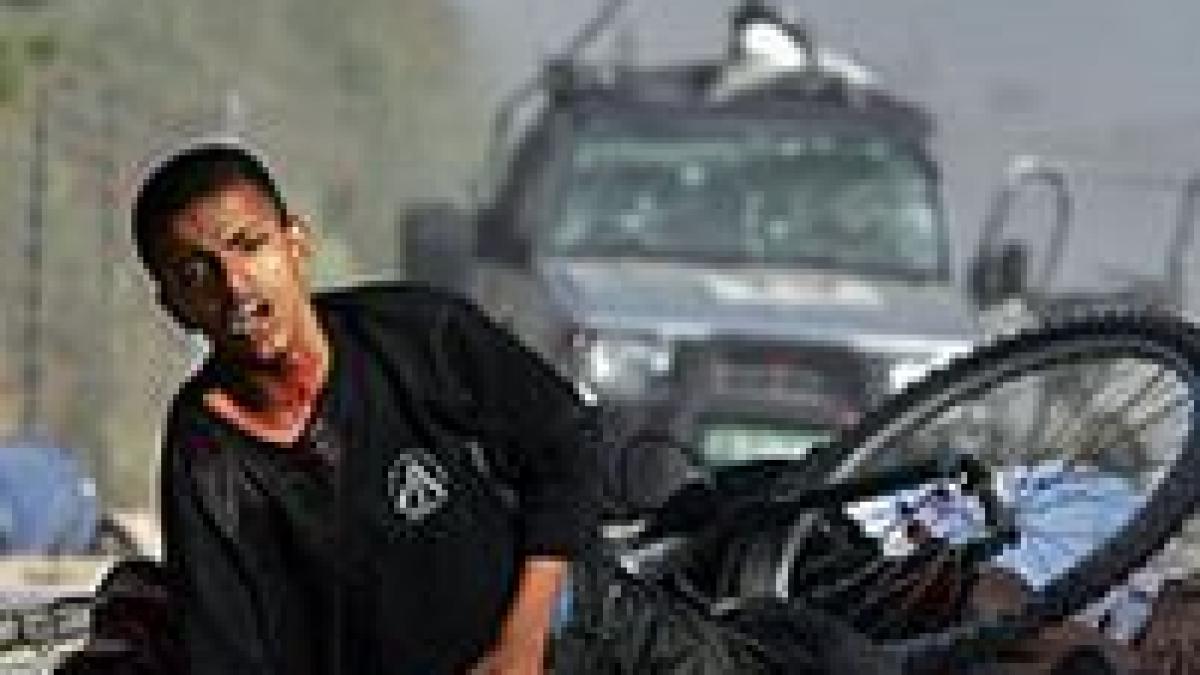 un angajat al agentiei reuters ucis in urma atacurilor din fasia gaza video