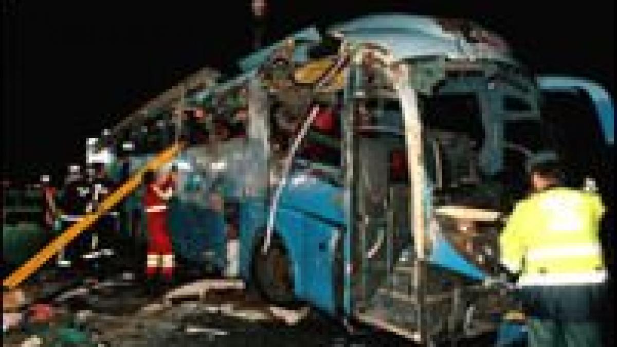 grav accident rutier in spania noua turisti finlandezi si au pierdut viata