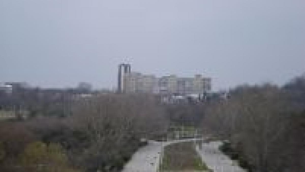 municipalitatea loveste din nou 20 000 de metri patrati din parcul tineretului vor fi retrocedati