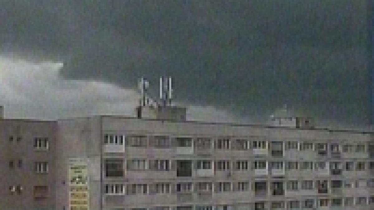 ploaie puternica in bucuresti vezi prognoza meteo pe urmatoarele zile