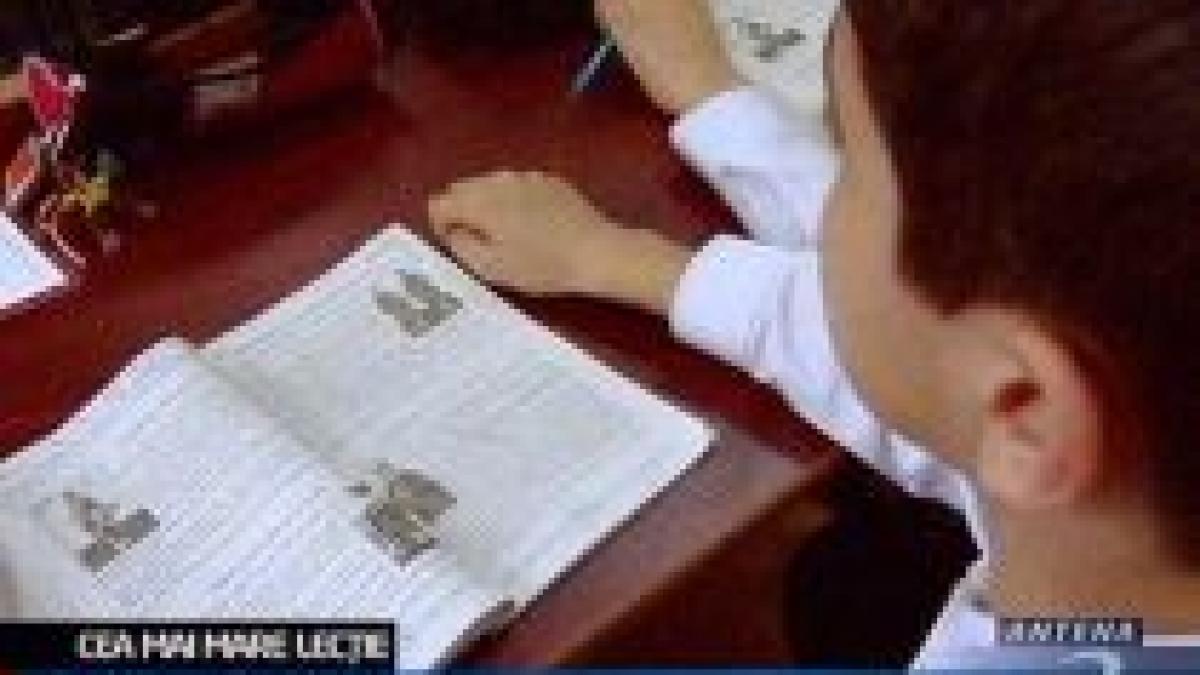 30 000 de elevi romani participa la cea mai mare lectie din lume