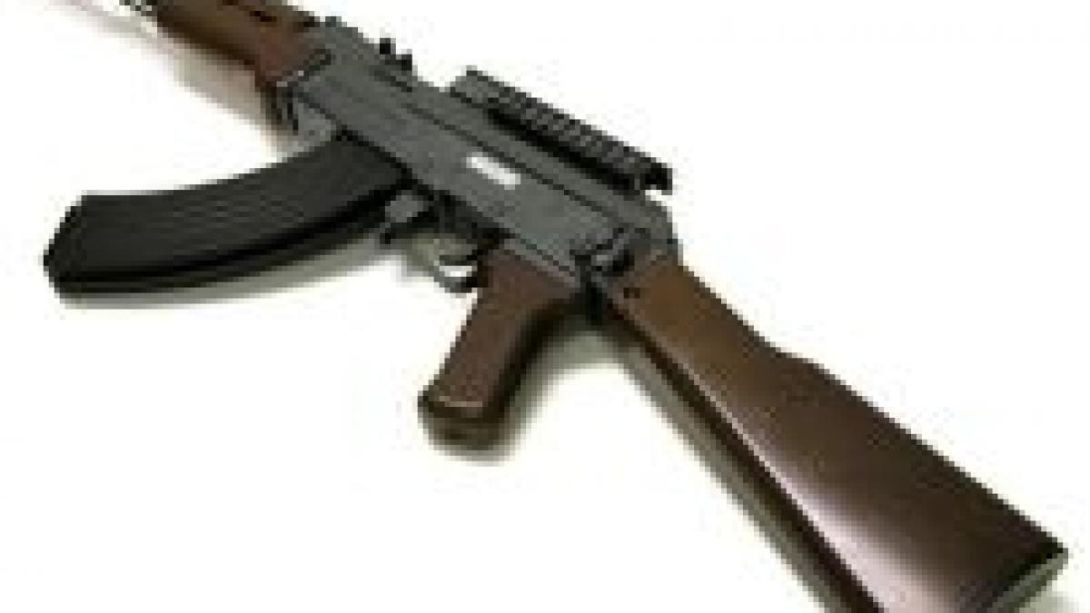 romania si bulgaria produc pusti kalasnikov fara licenta