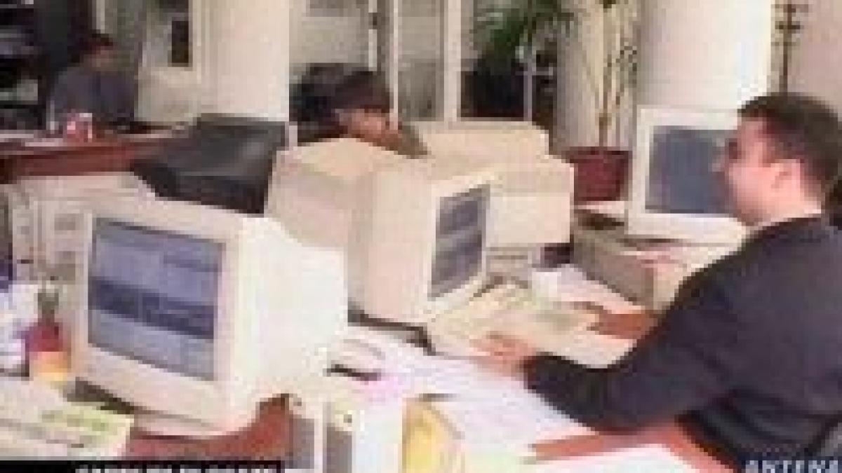 carduri de salarii millenium blocate de bancpost