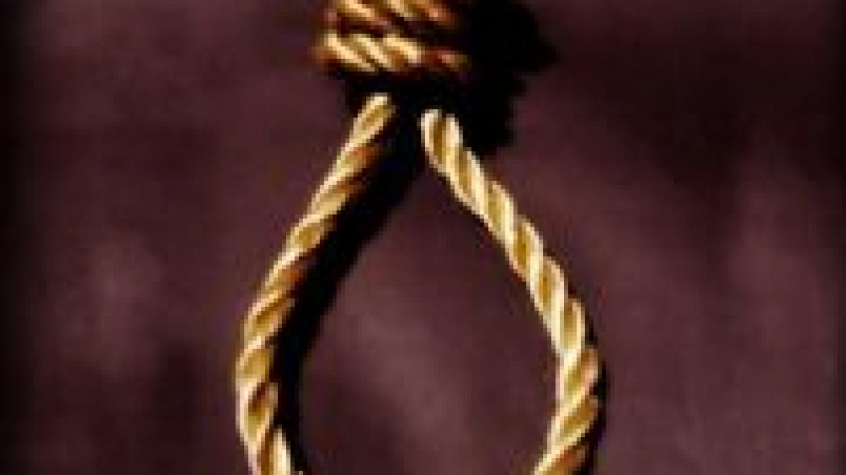 un detinut roman din italia s a sinucis