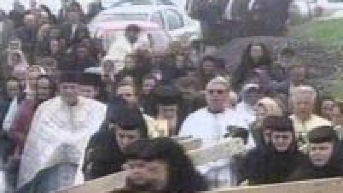 imbranceli pentru aghiazma tamaduitoare de izvorul tamaduirii