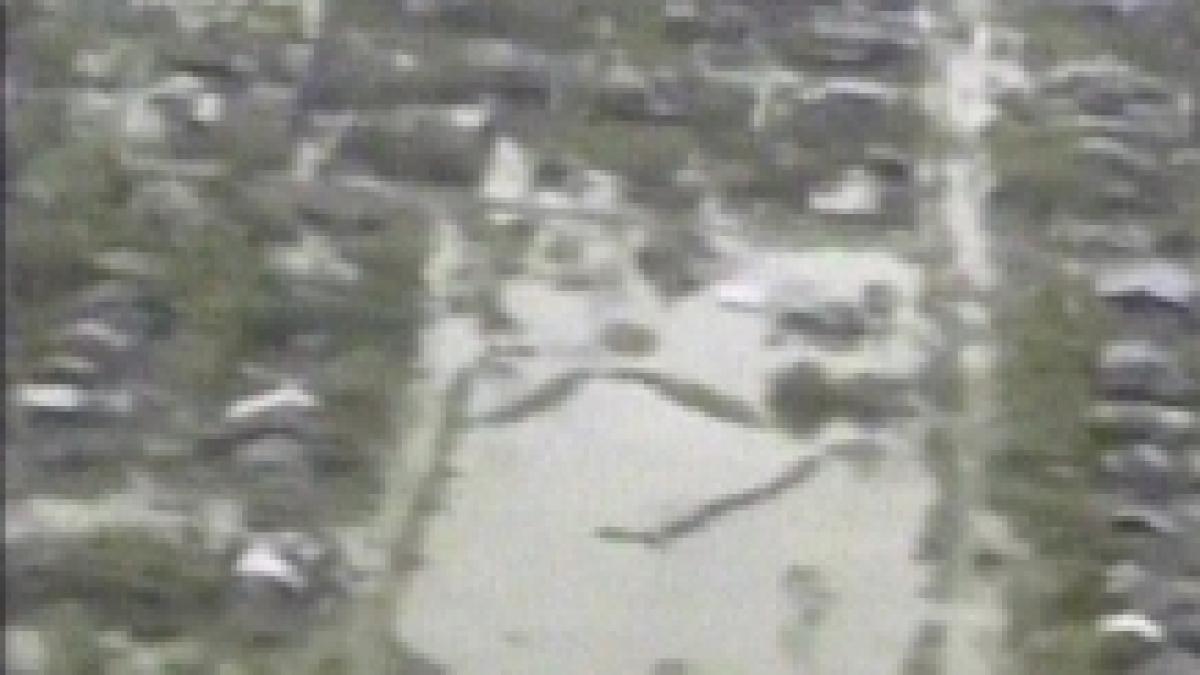 Catastrofă în Myanmar. Peste 10 000 de morţi, în urma ciclonului Nargis<font color=red>(VIDEO)</font>