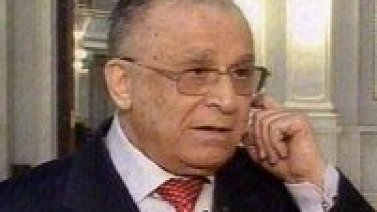 iliescu atacurile lui basescu sunt obsesii maladive