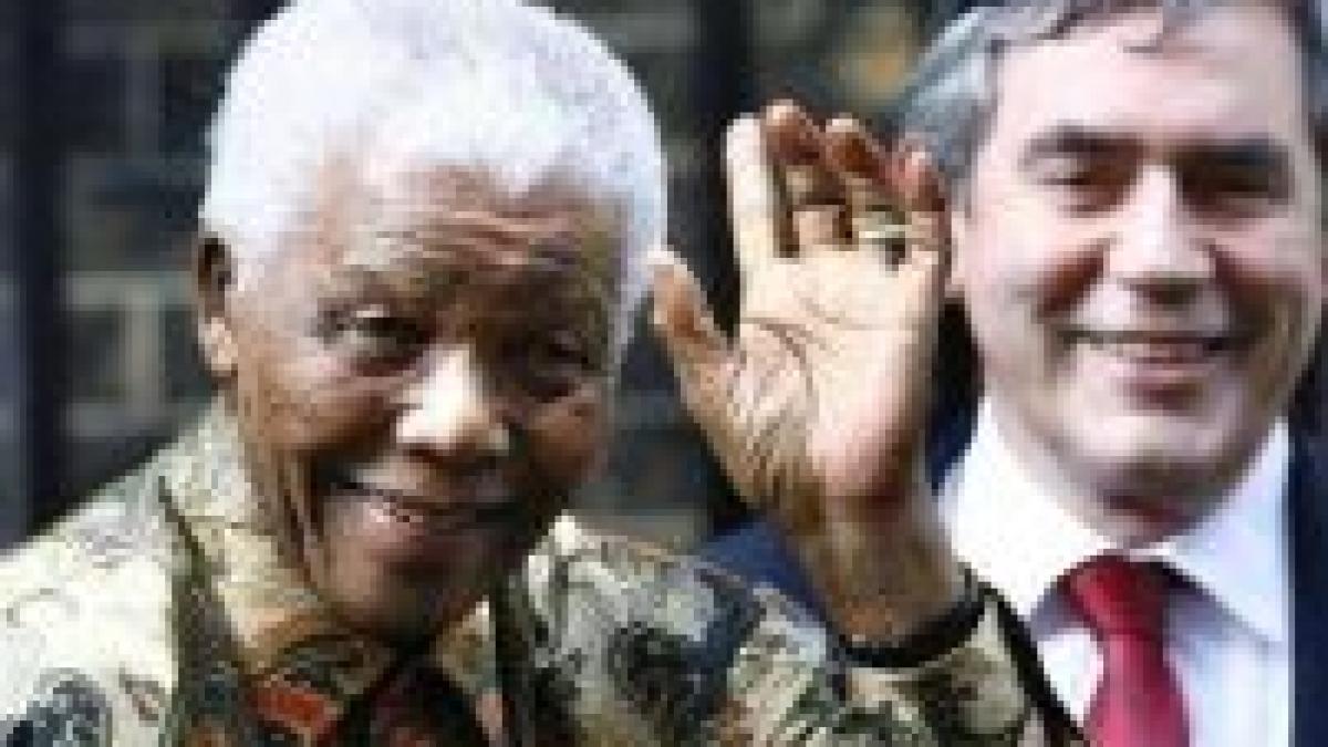 queen leona lewis si simple minds vor concerta la londra in onoarea lui nelson mandela