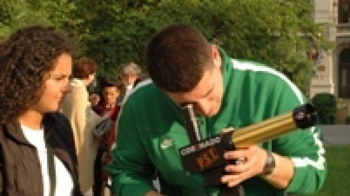 de ziua internationala a astronomiei bucurestenii au putut studia astrele in parcurile din capitala