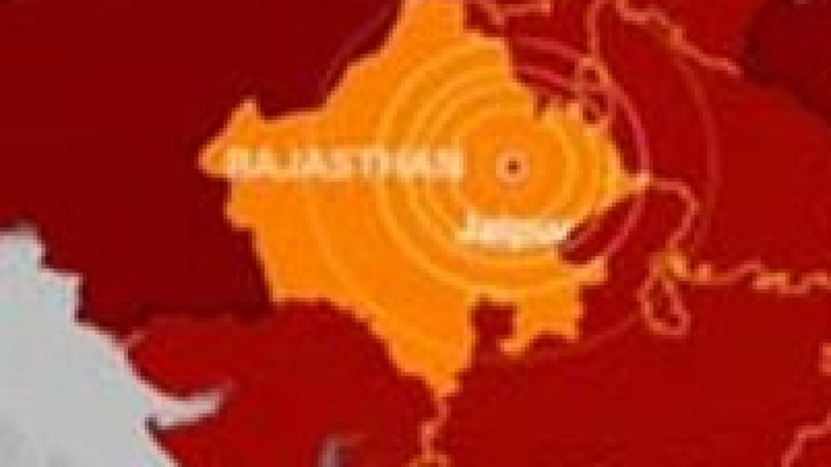 india 80 de morti in urma a sapte atentate cu bomba