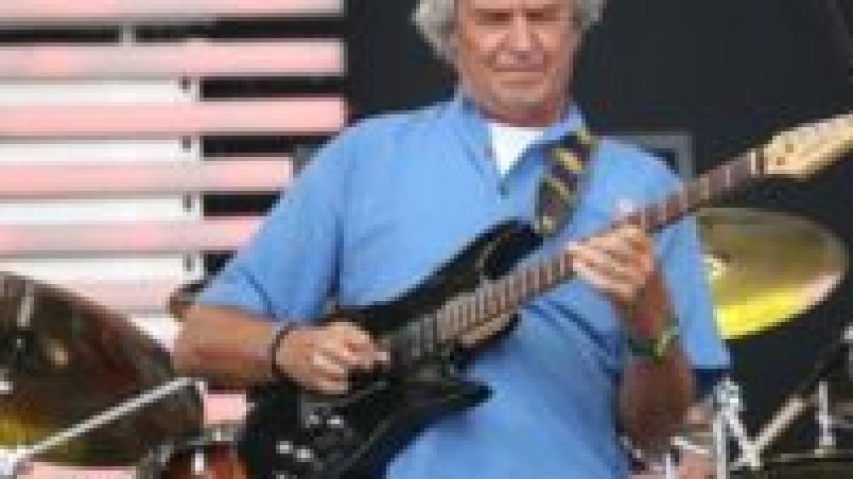 john mclaughlin si the fourth dimension au concertat la bucuresti video