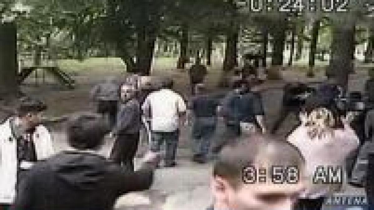 batai in strada inainte de alegerile parlamentare din georgia video