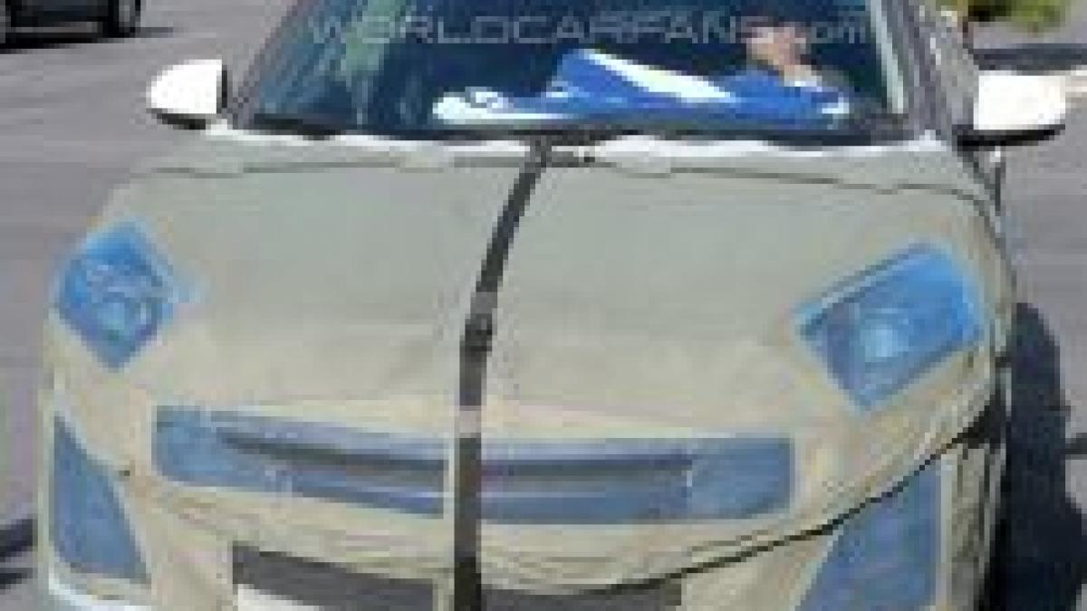 fotografii spion cu viitoarea generatie mazda3 foto