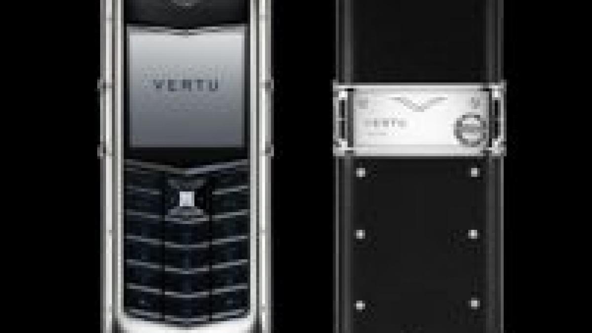 colectia de telefoane exclusiviste vertu se lanseaza oficial in romania