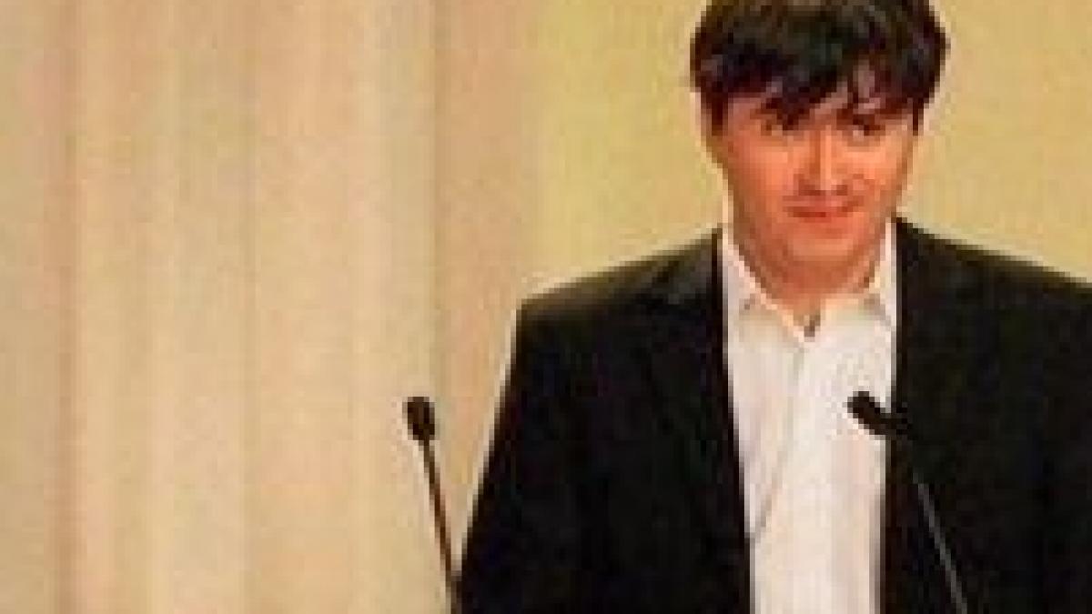 marian crisan castigatorul palme d or lucreaza la primul sau lungmetraj