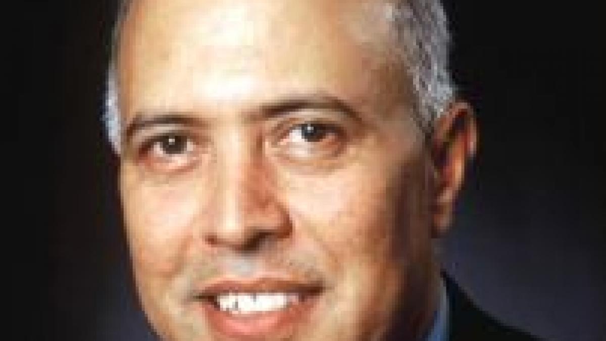 arun sarin directorul general al vodafone demisioneaza