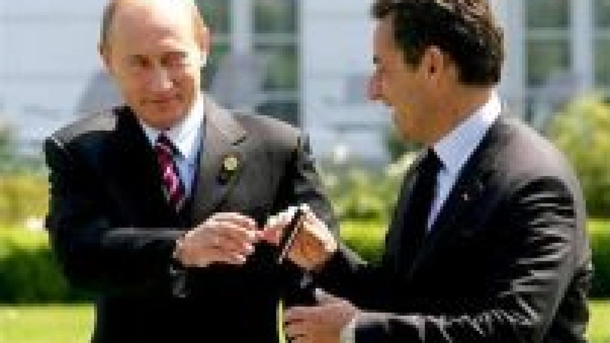 premierul vladimir putin primit in franta ca un adevarat sef de stat