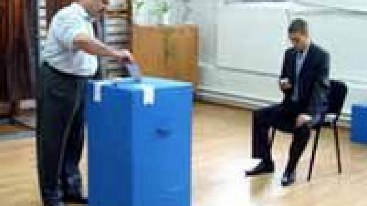 votul la romani 18 milioane de alegatori sunt asteptati la urne