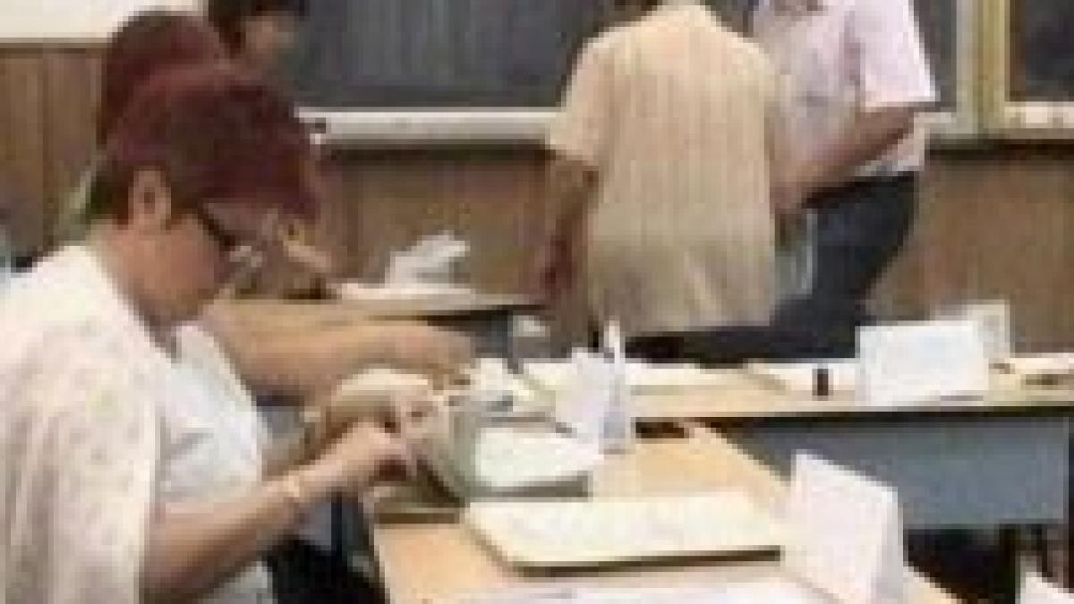 dambovita o sectie de votare a fost inchisa pentru pauza de masa