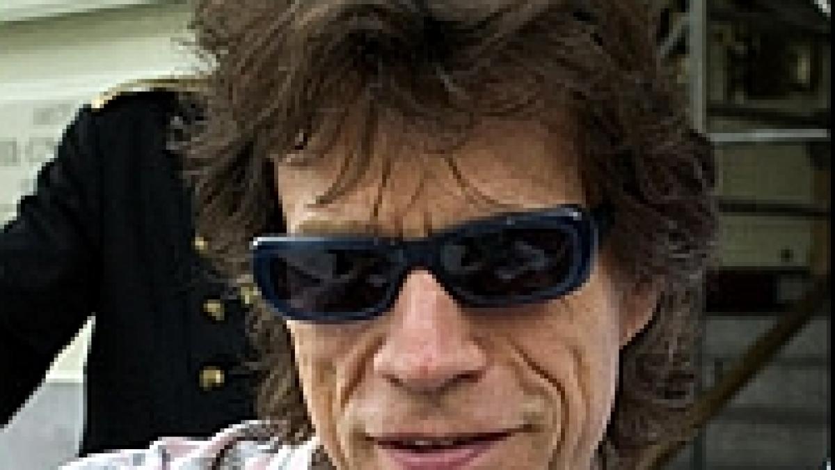 mick jagger ii aduce un omagiu lui bo diddley unul dintre pionierii rock ului