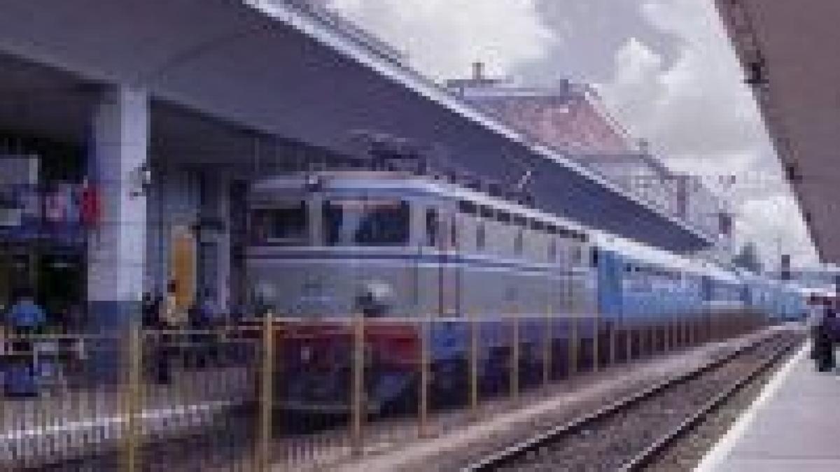 trenuri suplimentare pentru litoral si oferte promotionale de la cfr