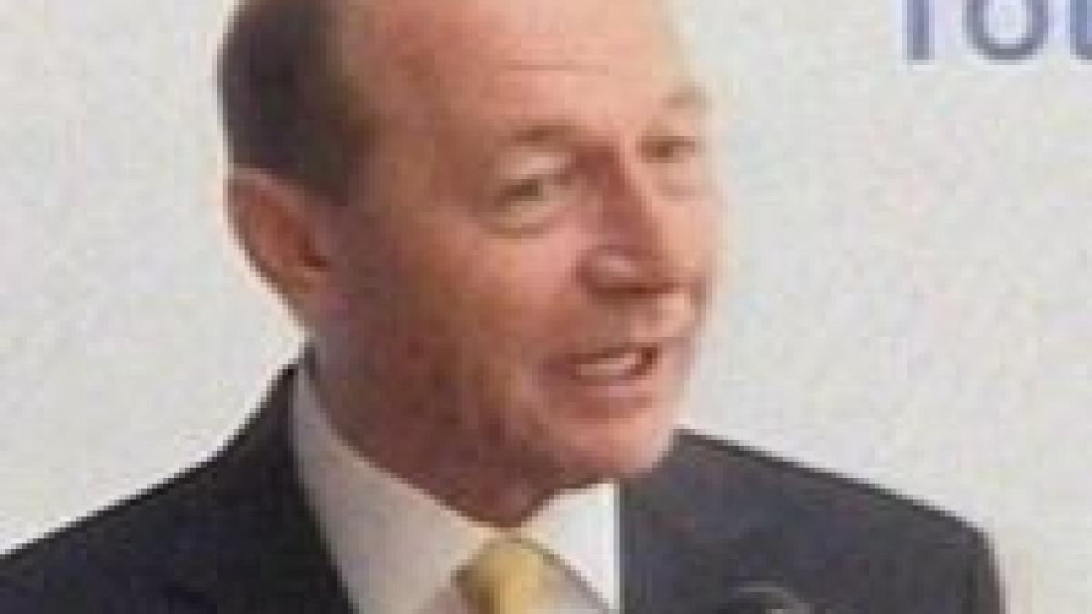 basescu petrom ar fi trebuit privatizat prin bursa