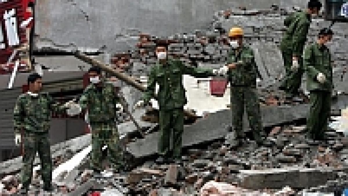 china mai multe explozii controlate s au produs in zonele amenintate de inundatii