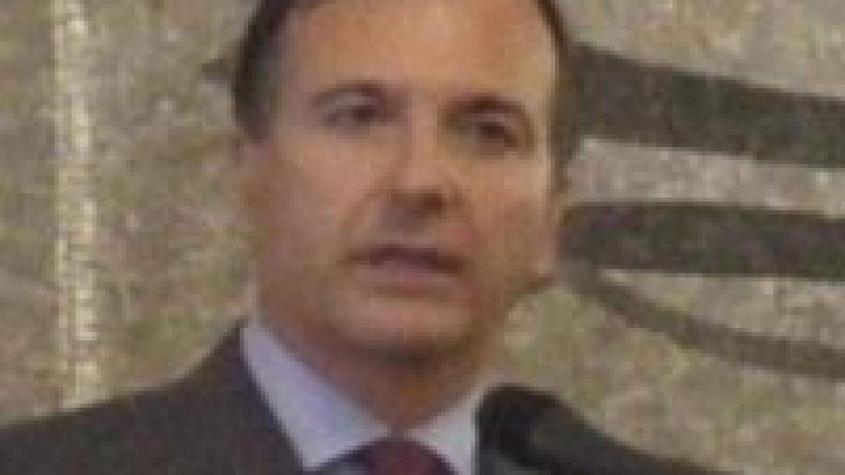 franco frattini catre lazar comanescu vom trata romanii ca pe orice alti cetateni europeni