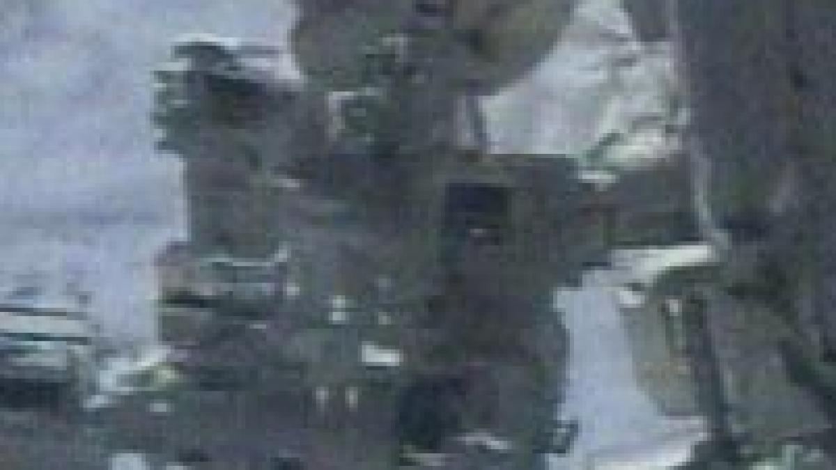 naveta discovery se pregateste sa paraseasca statia spatiala internationala