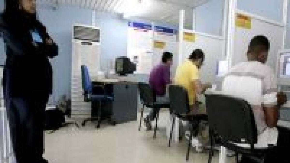 cubanezii pusi la munca vor fi platiti in functie de performante