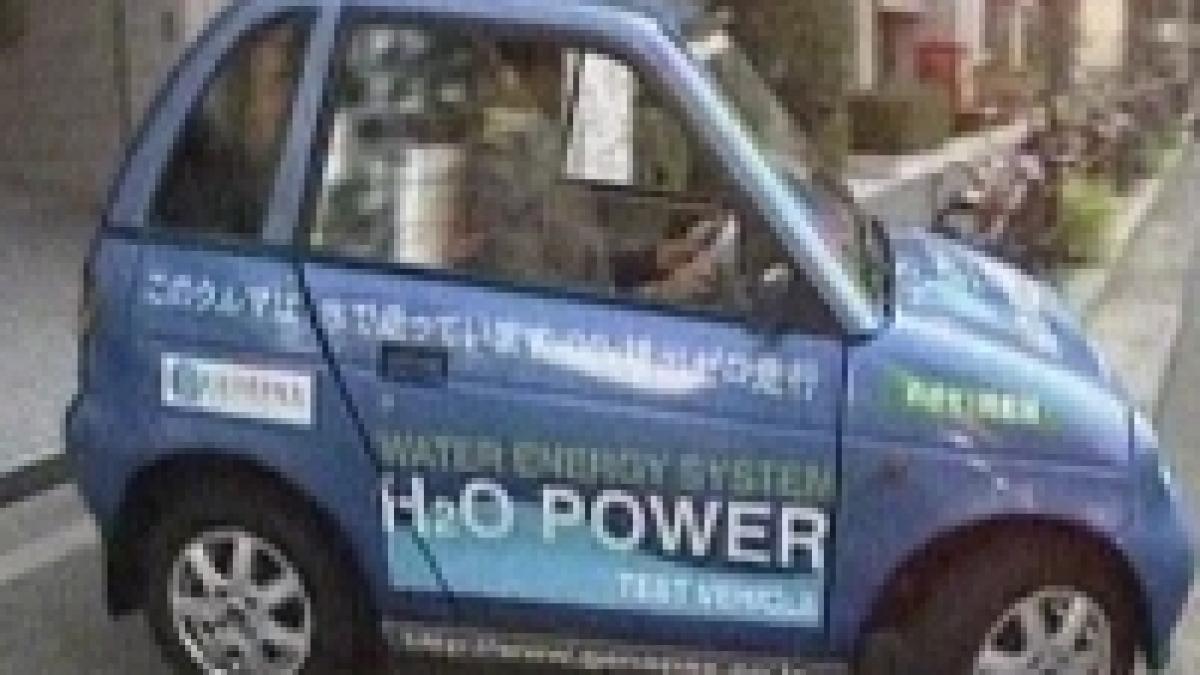 japonezii au prezentat masina care merge cu apa video