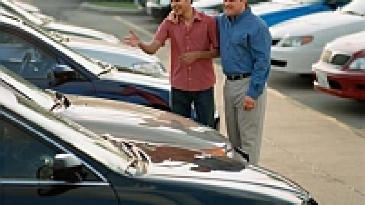 apia vanzarile de automobile din romania au scazut cu 1 6 la suta in 2008