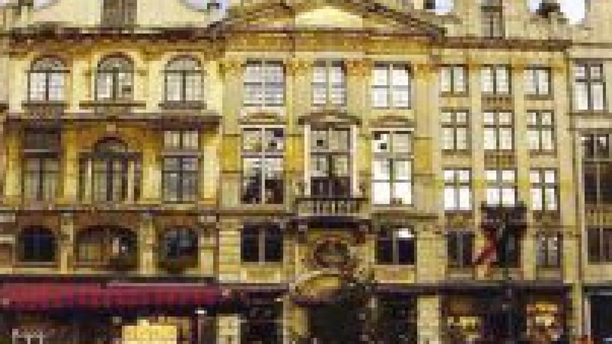 mii de fermieri protesteaza la bruxelles fata de scumpirea petrolului