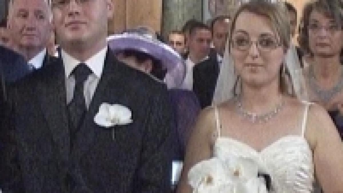 traian basescu a lipsit de la nunta fetei lui vasile blaga